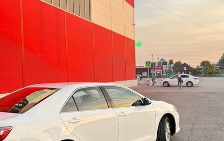 Toyota Camry, 2016 год, 2 050 000 рублей, 5 фотография
