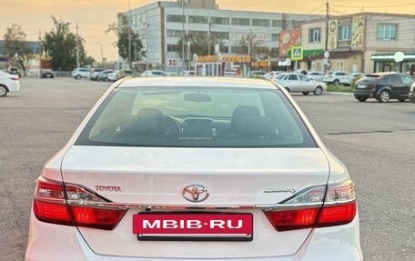Toyota Camry, 2016 год, 2 050 000 рублей, 2 фотография