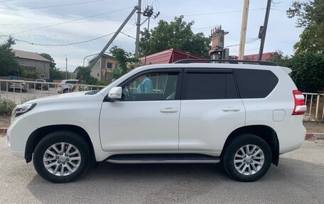 Toyota Land Cruiser Prado 150 рестайлинг 2, 2016 год, 3 550 000 рублей, 3 фотография