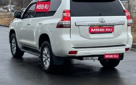 Toyota Land Cruiser Prado 150 рестайлинг 2, 2016 год, 3 550 000 рублей, 2 фотография