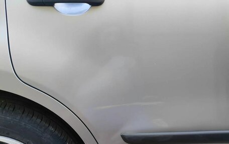 Nissan Note II рестайлинг, 2011 год, 660 000 рублей, 14 фотография