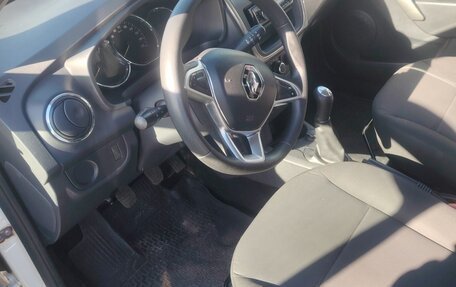 Renault Sandero II рестайлинг, 2019 год, 880 000 рублей, 7 фотография