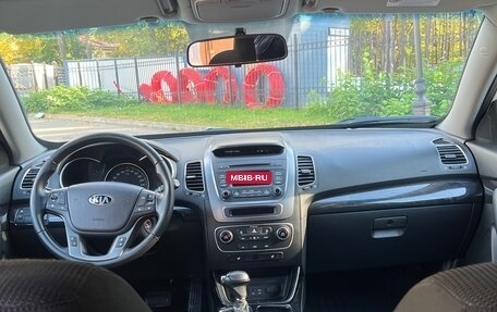 KIA Sorento II рестайлинг, 2018 год, 1 900 000 рублей, 16 фотография