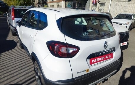 Renault Kaptur I рестайлинг, 2019 год, 1 400 000 рублей, 14 фотография