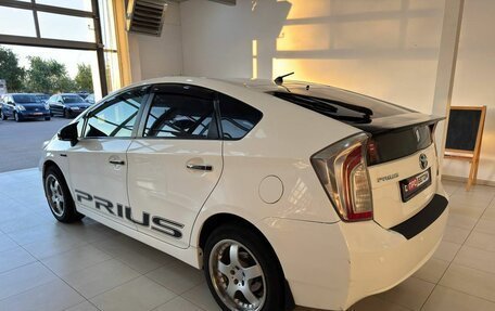Toyota Prius, 2012 год, 1 129 900 рублей, 7 фотография