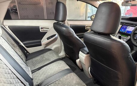 Toyota Prius, 2012 год, 1 129 900 рублей, 12 фотография