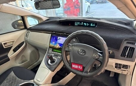 Toyota Prius, 2012 год, 1 129 900 рублей, 13 фотография
