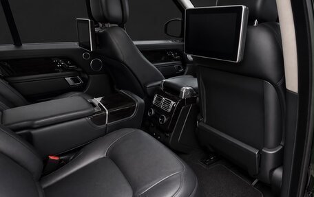 Land Rover Range Rover IV рестайлинг, 2019 год, 7 600 000 рублей, 16 фотография