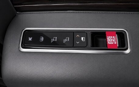 Land Rover Range Rover IV рестайлинг, 2019 год, 7 600 000 рублей, 25 фотография