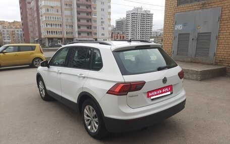Volkswagen Tiguan II, 2018 год, 2 100 000 рублей, 4 фотография
