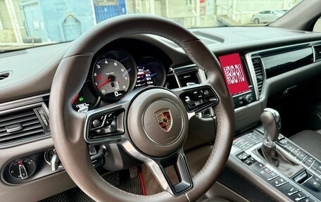 Porsche Macan I рестайлинг, 2015 год, 2 500 000 рублей, 9 фотография