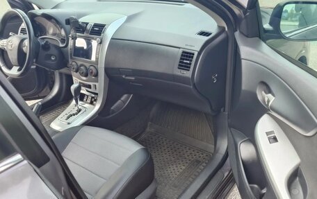 Toyota Corolla, 2011 год, 925 000 рублей, 10 фотография