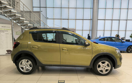 Renault Sandero II рестайлинг, 2016 год, 950 000 рублей, 4 фотография
