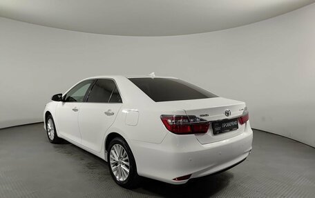 Toyota Camry, 2014 год, 2 370 000 рублей, 7 фотография