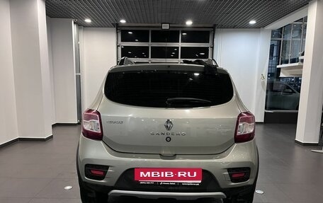 Renault Sandero II рестайлинг, 2016 год, 762 000 рублей, 4 фотография