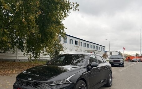 KIA K5, 2021 год, 2 300 000 рублей, 1 фотография
