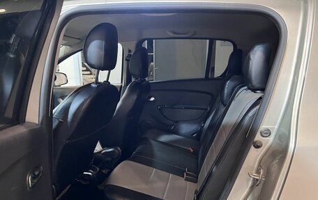 Renault Sandero II рестайлинг, 2016 год, 762 000 рублей, 23 фотография