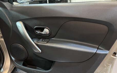 Renault Sandero II рестайлинг, 2016 год, 762 000 рублей, 27 фотография