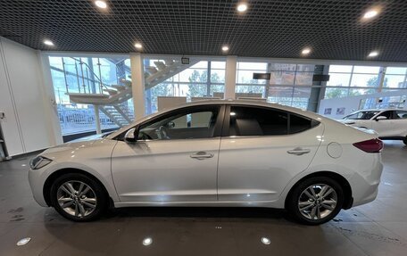 Hyundai Elantra VI рестайлинг, 2018 год, 1 235 000 рублей, 6 фотография