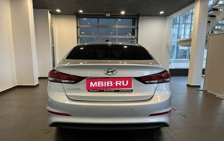 Hyundai Elantra VI рестайлинг, 2018 год, 1 235 000 рублей, 4 фотография