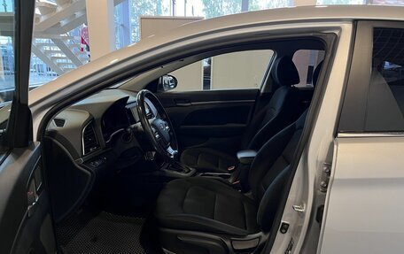 Hyundai Elantra VI рестайлинг, 2018 год, 1 235 000 рублей, 16 фотография