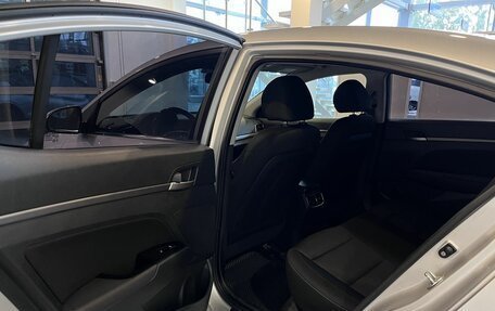 Hyundai Elantra VI рестайлинг, 2018 год, 1 235 000 рублей, 24 фотография