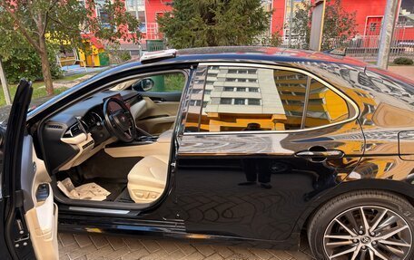Toyota Camry, 2021 год, 3 400 000 рублей, 6 фотография