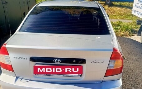 Hyundai Accent II, 2004 год, 260 000 рублей, 3 фотография