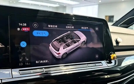 Volkswagen Golf VIII, 2023 год, 1 980 008 рублей, 20 фотография