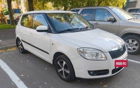 Skoda Fabia II, 2009 год, 550 000 рублей, 3 фотография