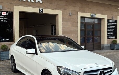 Mercedes-Benz E-Класс, 2015 год, 1 750 000 рублей, 2 фотография