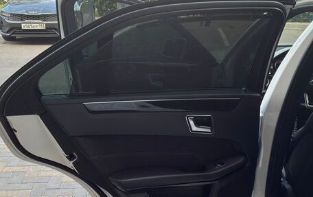 Mercedes-Benz E-Класс, 2015 год, 1 750 000 рублей, 14 фотография