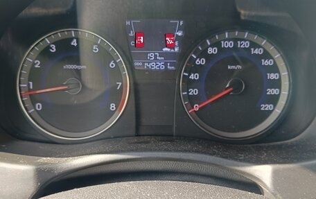 Hyundai Solaris II рестайлинг, 2012 год, 860 000 рублей, 1 фотография