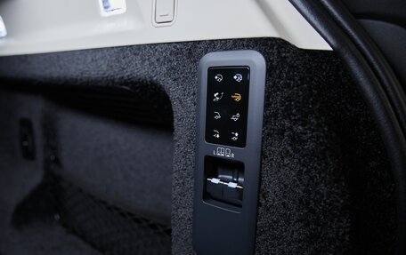 Land Rover Range Rover IV рестайлинг, 2026 год, 23 725 000 рублей, 37 фотография