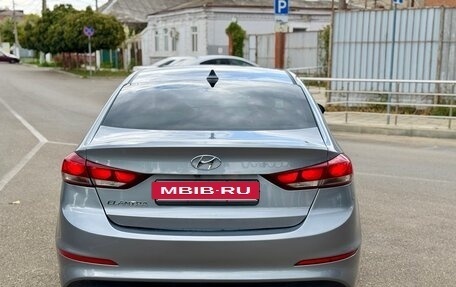 Hyundai Elantra VI рестайлинг, 2016 год, 1 350 000 рублей, 6 фотография