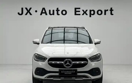 Mercedes-Benz GLA, 2022 год, 1 977 000 рублей, 2 фотография
