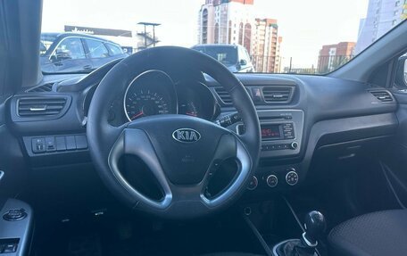 KIA Rio III рестайлинг, 2015 год, 550 000 рублей, 27 фотография