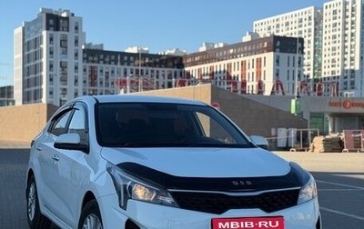 KIA Rio IV, 2021 год, 1 690 000 рублей, 1 фотография