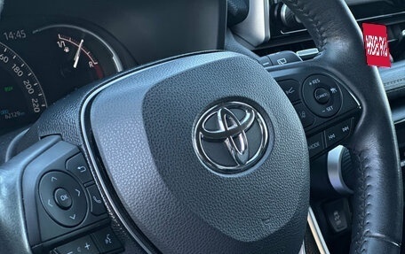 Toyota RAV4, 2021 год, 4 135 000 рублей, 21 фотография