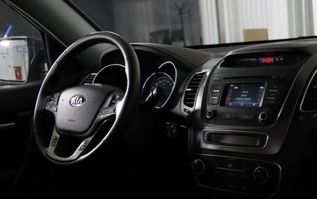 KIA Sorento II рестайлинг, 2018 год, 1 999 990 рублей, 12 фотография