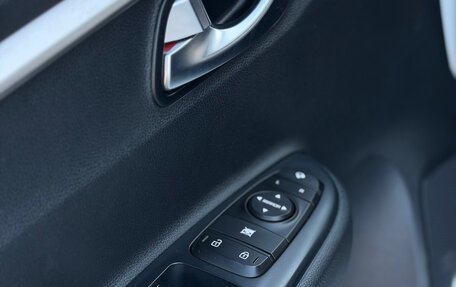 KIA Rio IV, 2021 год, 1 690 000 рублей, 13 фотография