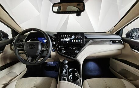 Toyota Camry, 2021 год, 2 895 000 рублей, 14 фотография