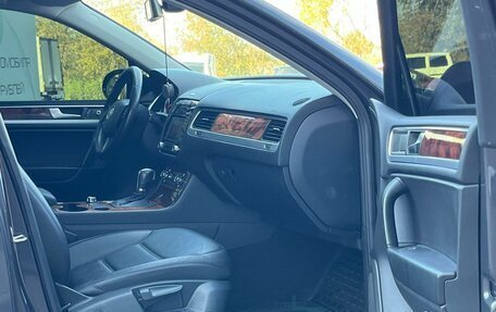 Volkswagen Touareg III, 2012 год, 1 550 000 рублей, 20 фотография