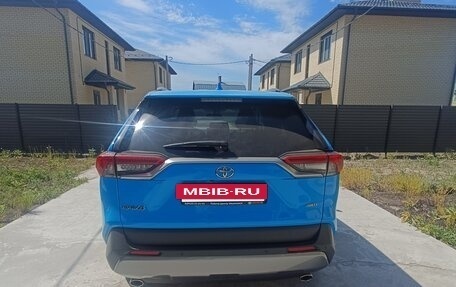 Toyota RAV4, 2019 год, 3 098 000 рублей, 5 фотография