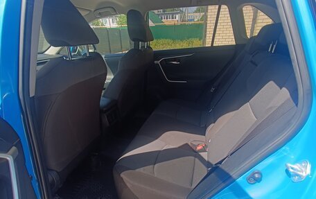 Toyota RAV4, 2019 год, 3 098 000 рублей, 17 фотография