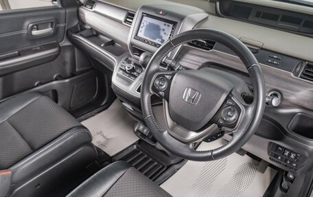 Honda Freed II, 2019 год, 1 739 000 рублей, 8 фотография