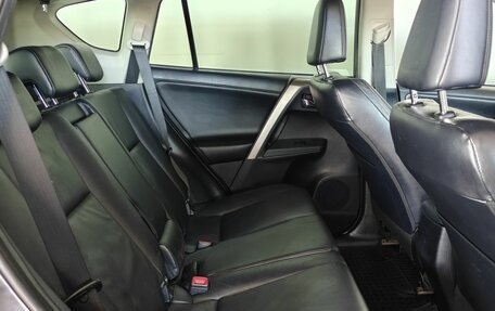 Toyota RAV4, 2012 год, 1 987 000 рублей, 10 фотография