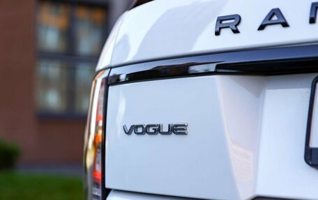 Land Rover Range Rover IV рестайлинг, 2016 год, 4 199 999 рублей, 7 фотография