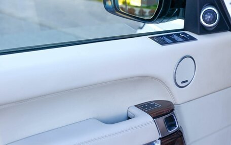 Land Rover Range Rover IV рестайлинг, 2016 год, 4 199 999 рублей, 11 фотография