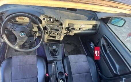 BMW 3 серия, 1993 год, 600 000 рублей, 7 фотография